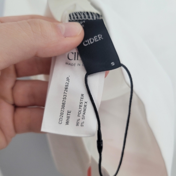 SOLD -NWT Cider White Mock Neck Sleeveless Ruched A-Line Skater Short Mini Dress - Picture 9 of 9